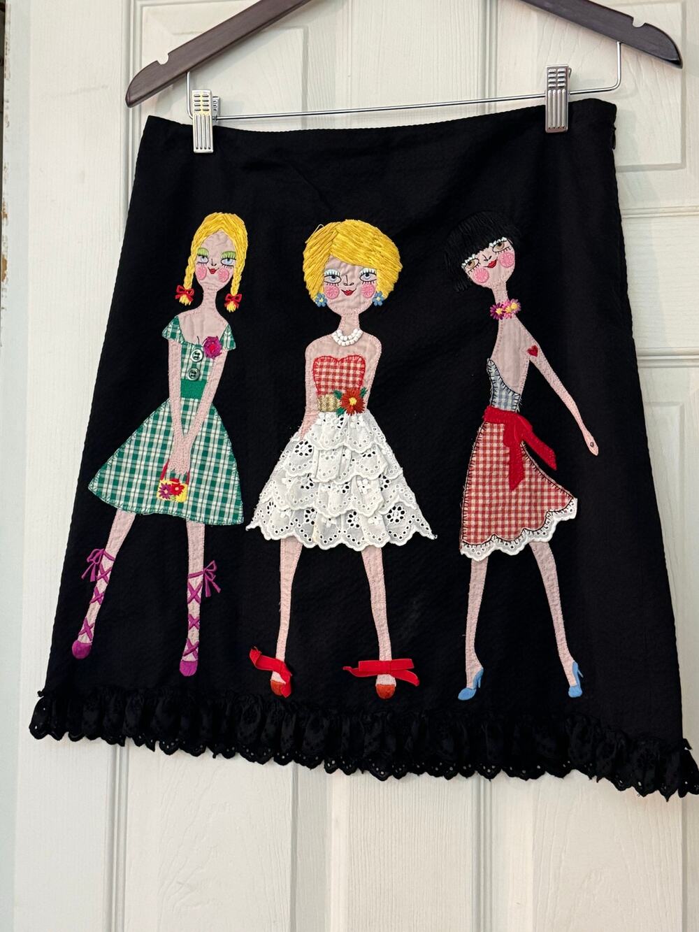 VTG Moschino Cheap and Chic 3D Fashion Dolls Appliqué Skirt US 10 Made in Italy